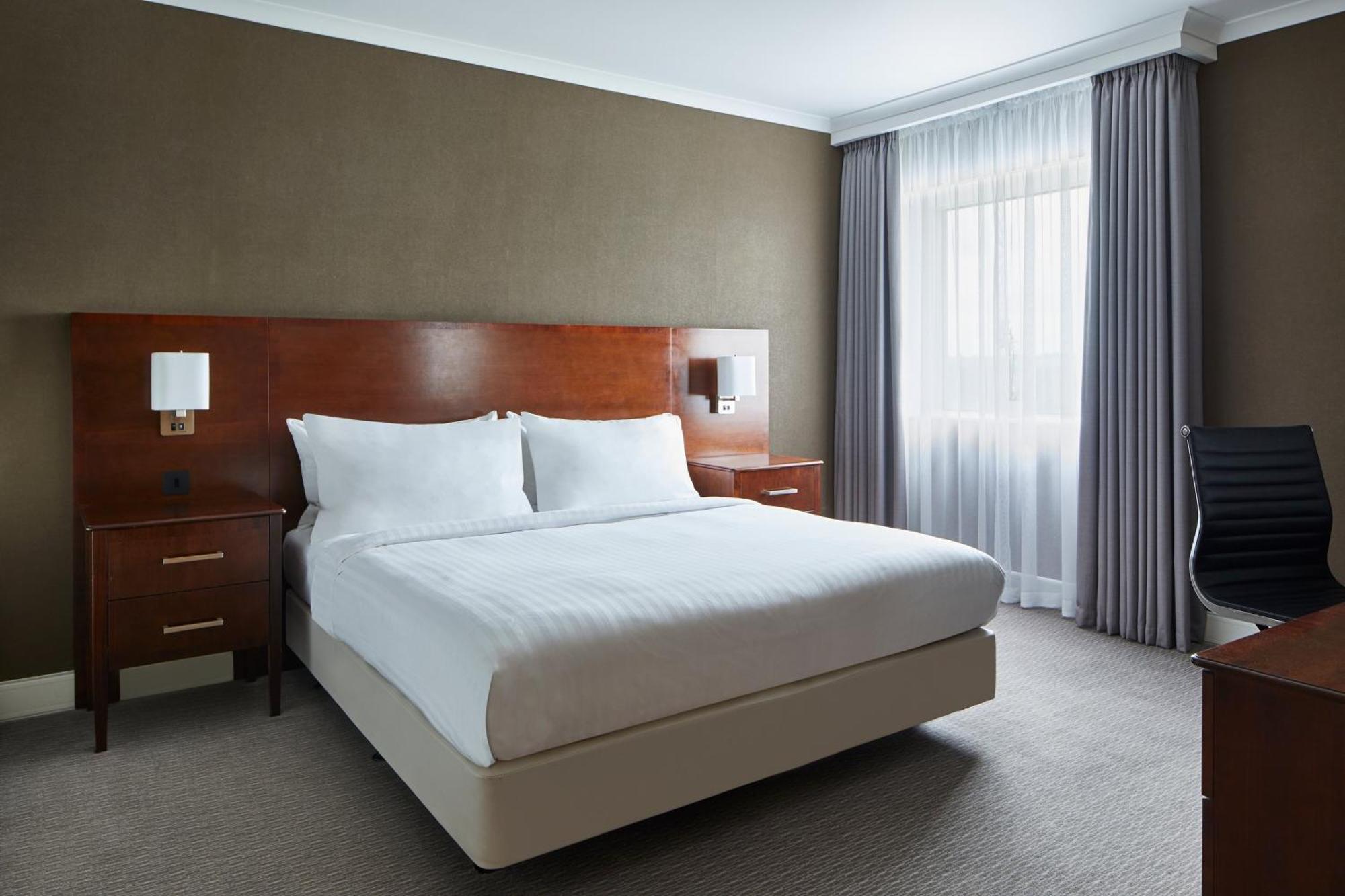 Leicester Marriott Hotel Bagian luar foto