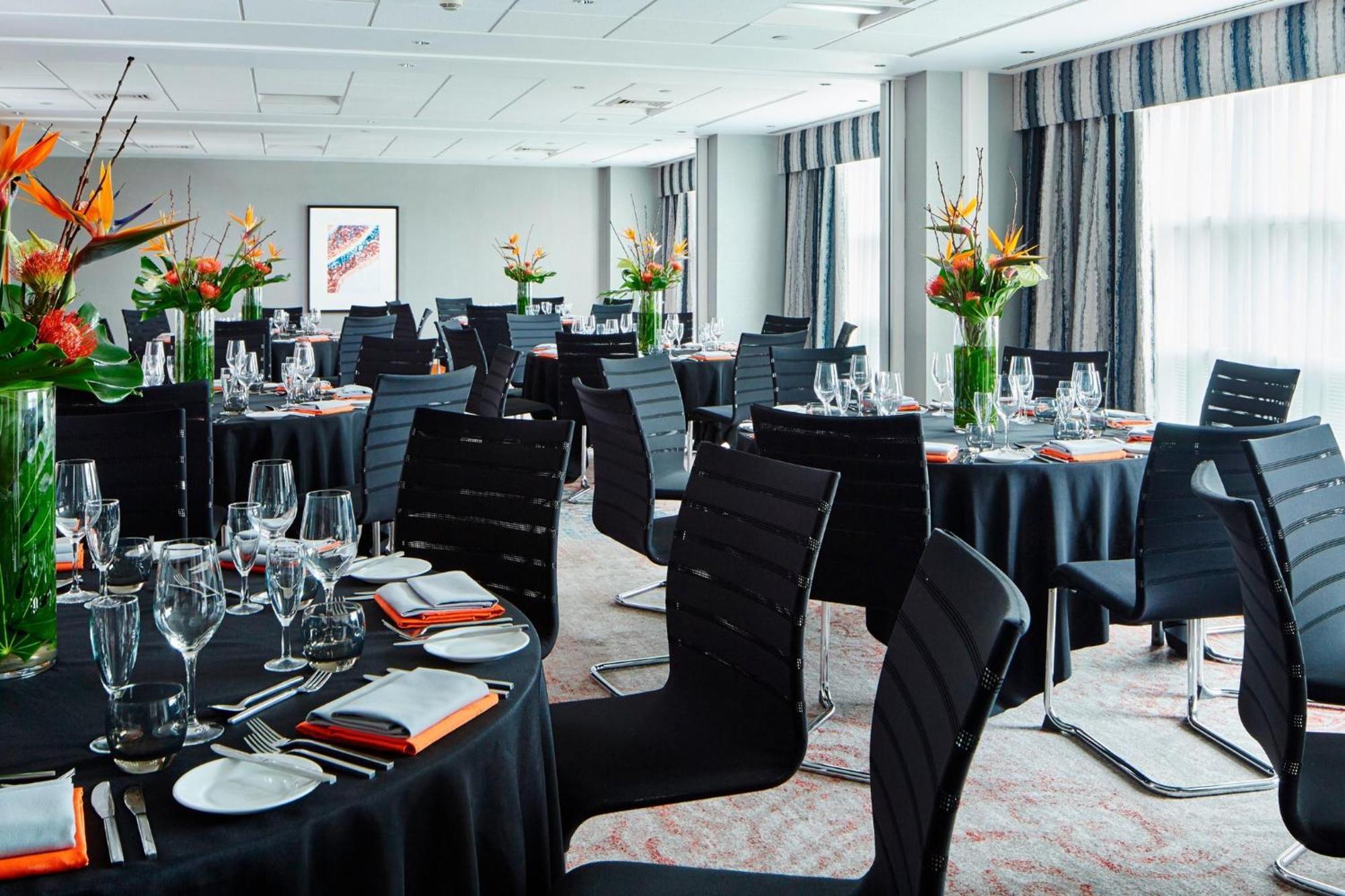 Leicester Marriott Hotel Bagian luar foto