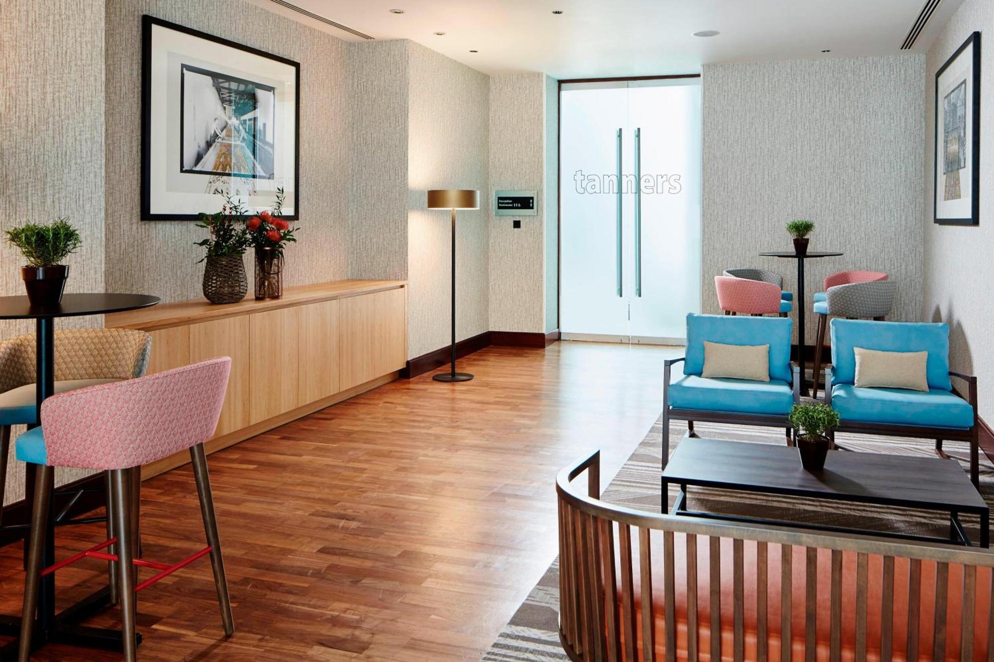 Leicester Marriott Hotel Bagian luar foto