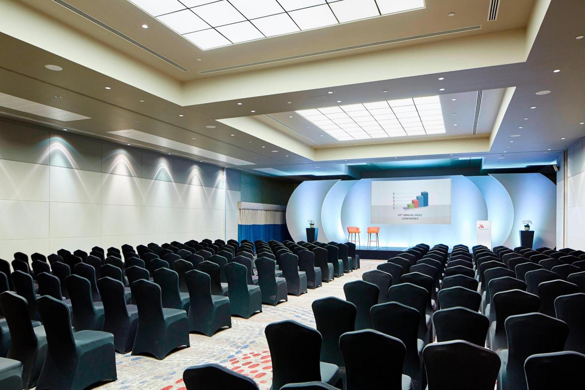 Leicester Marriott Hotel Bagian luar foto